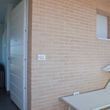 Residence La Nave Senigallia Room photo